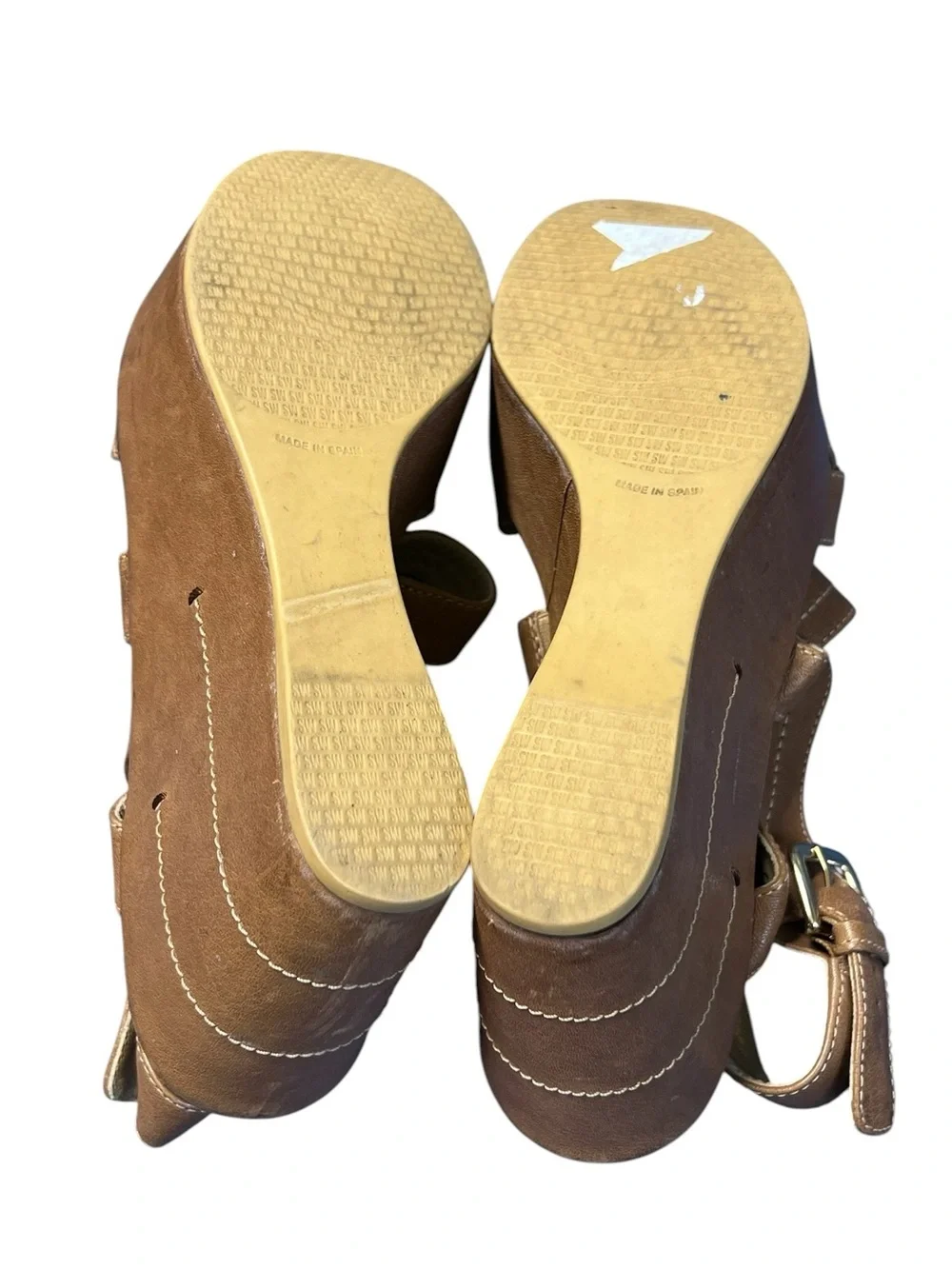 Stuart Weitzman tan leather strappy wedge sandals - Picture 7 of 9